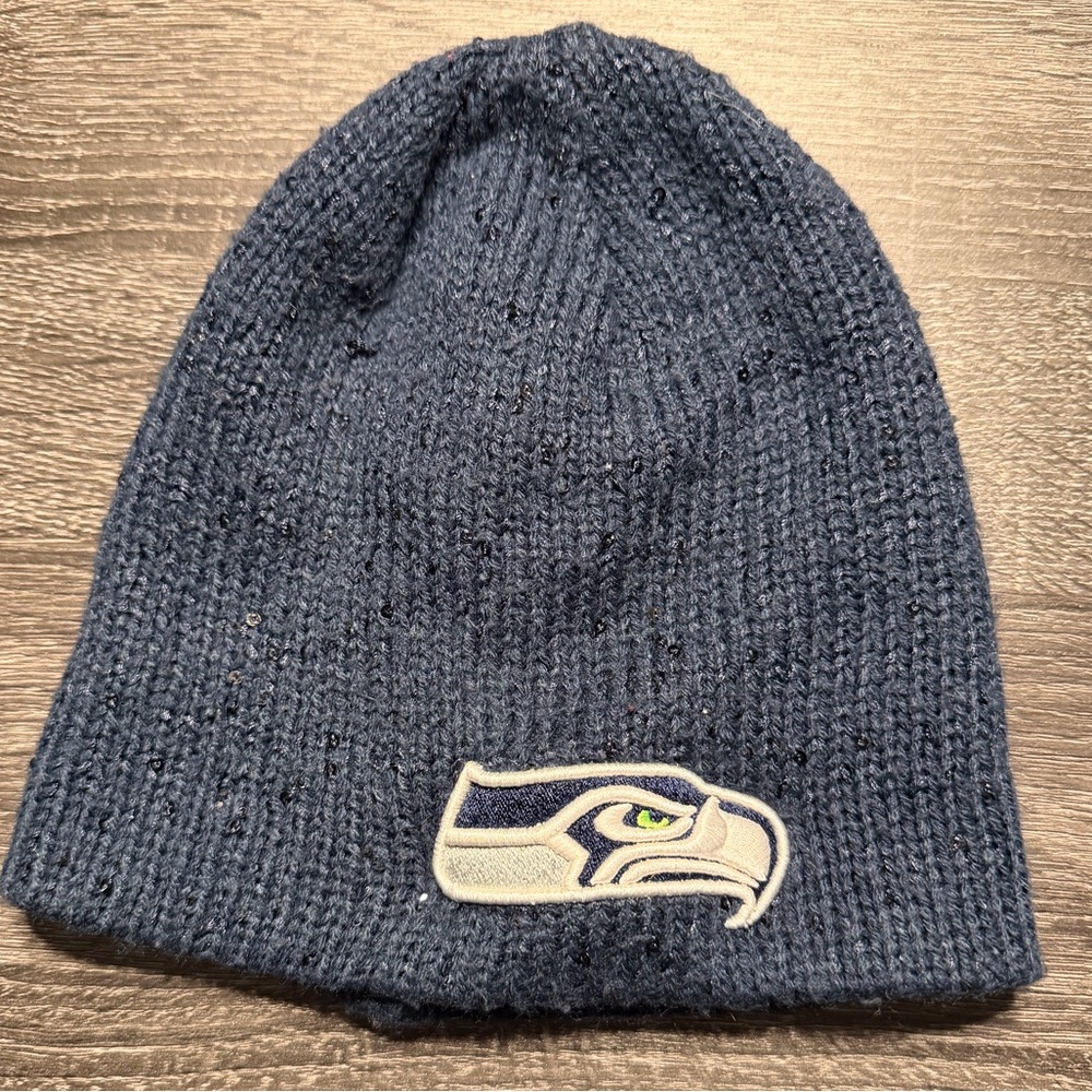 New Era NFL Seattle Seahawks Beanie Women’s One Size Navy w/ Iridescent Sequins